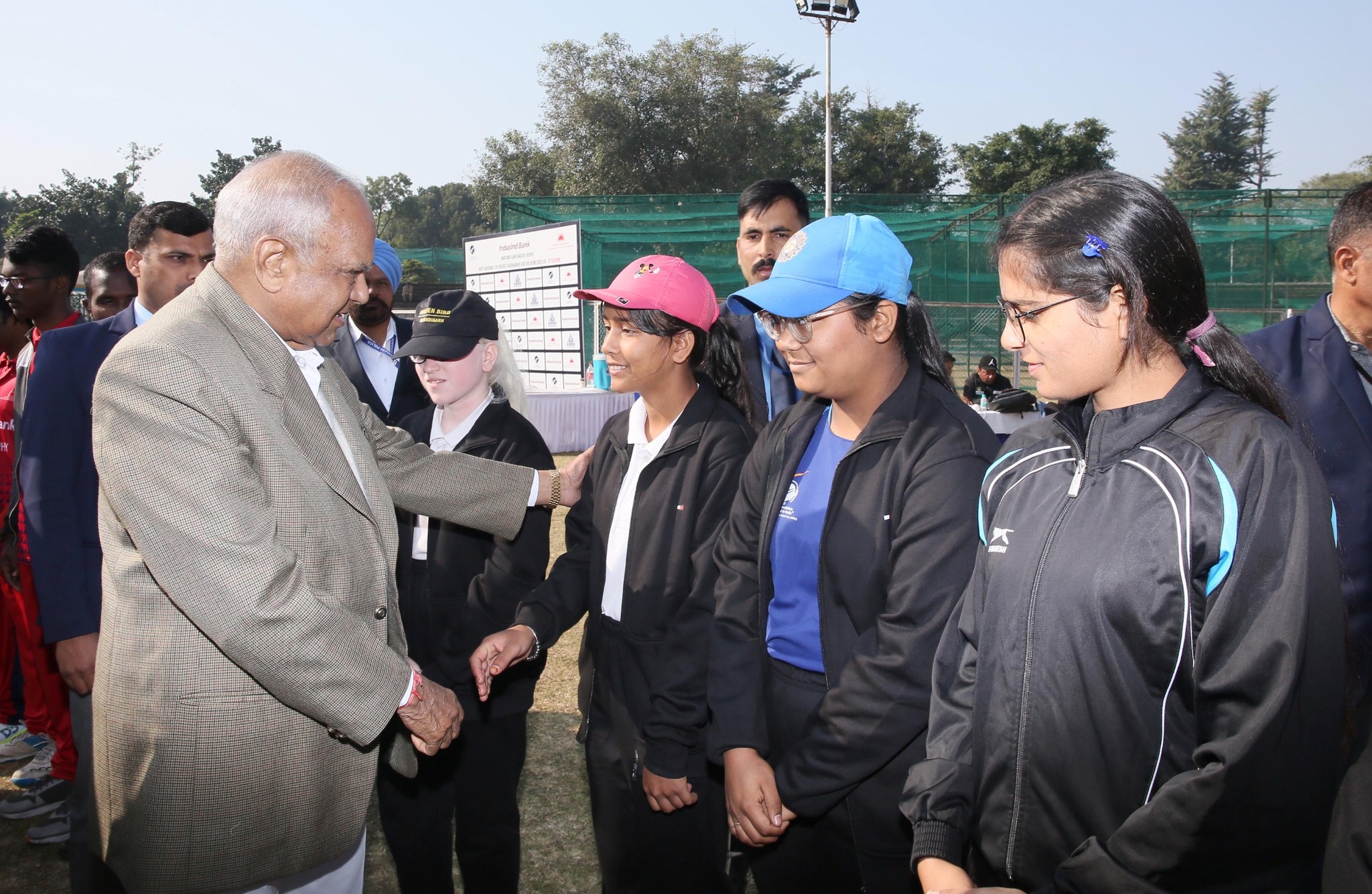 Hon’ble Governor Sh Banwarilal Purohit ji interacting with NAB Chandigarh Women Cricket team