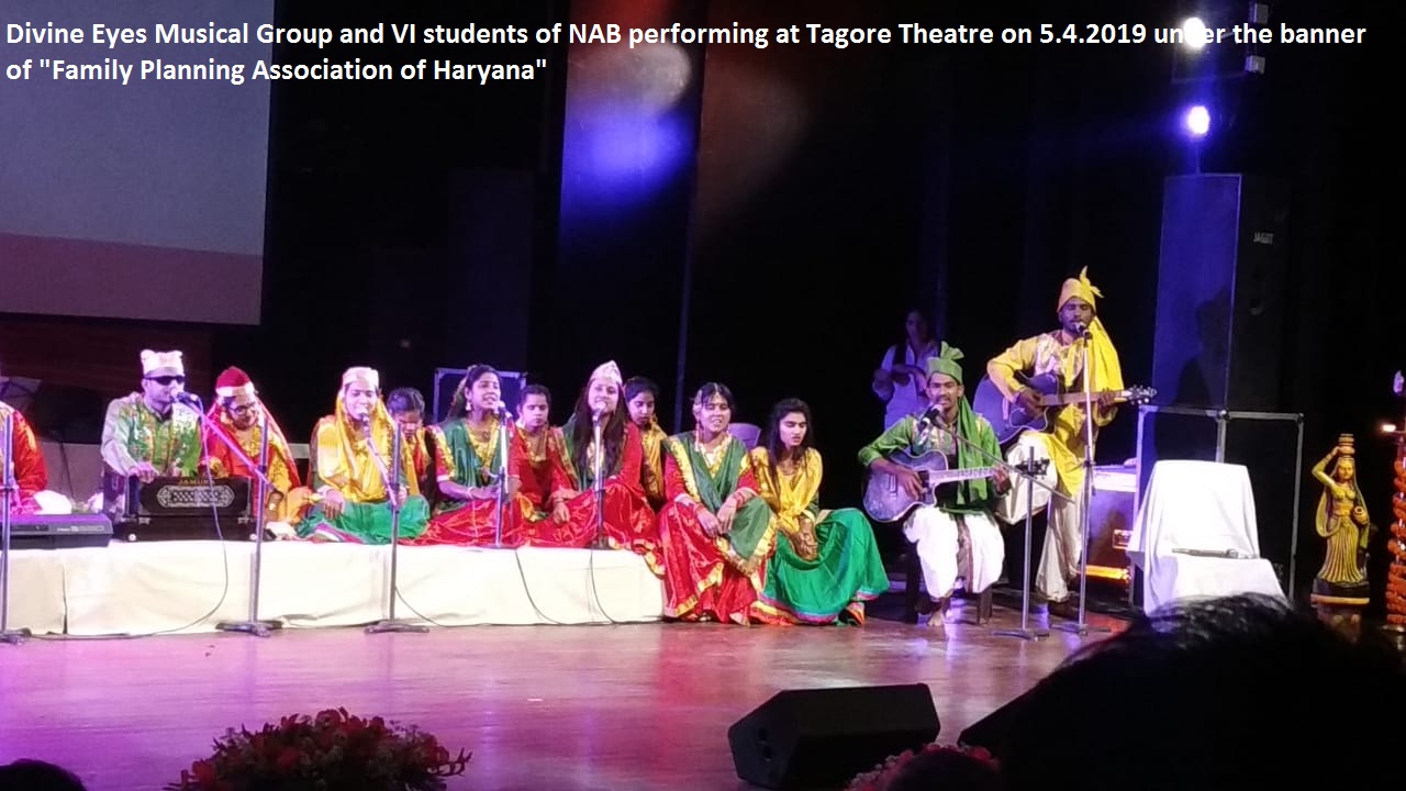 NAB students’ performance at Tagore Theater received standing ovation, praised.