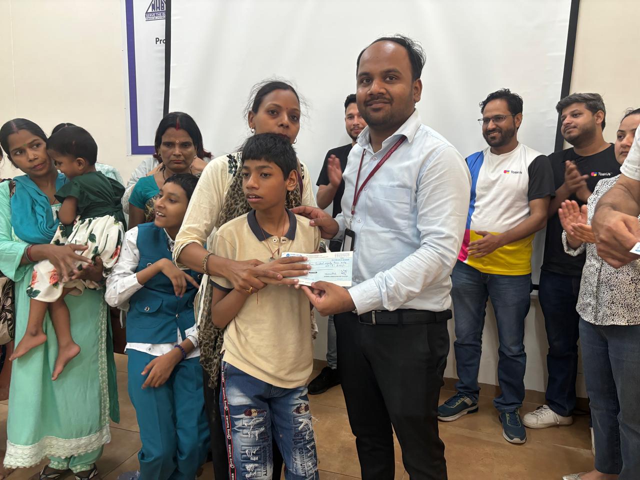 Scholarship distribution on 6.07 (11)